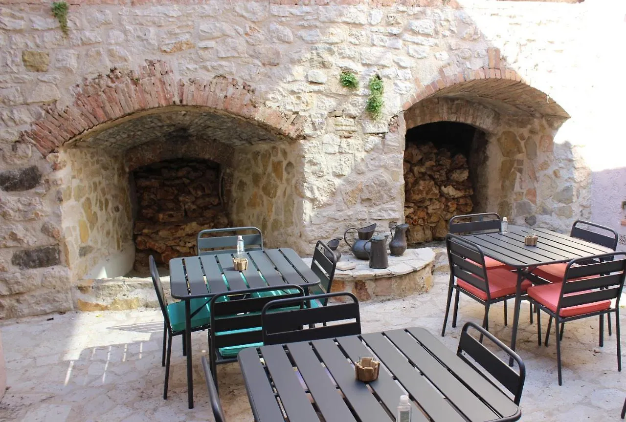 Le Mas Des Alizes La Colle-sur-Loup Bed and Breakfast